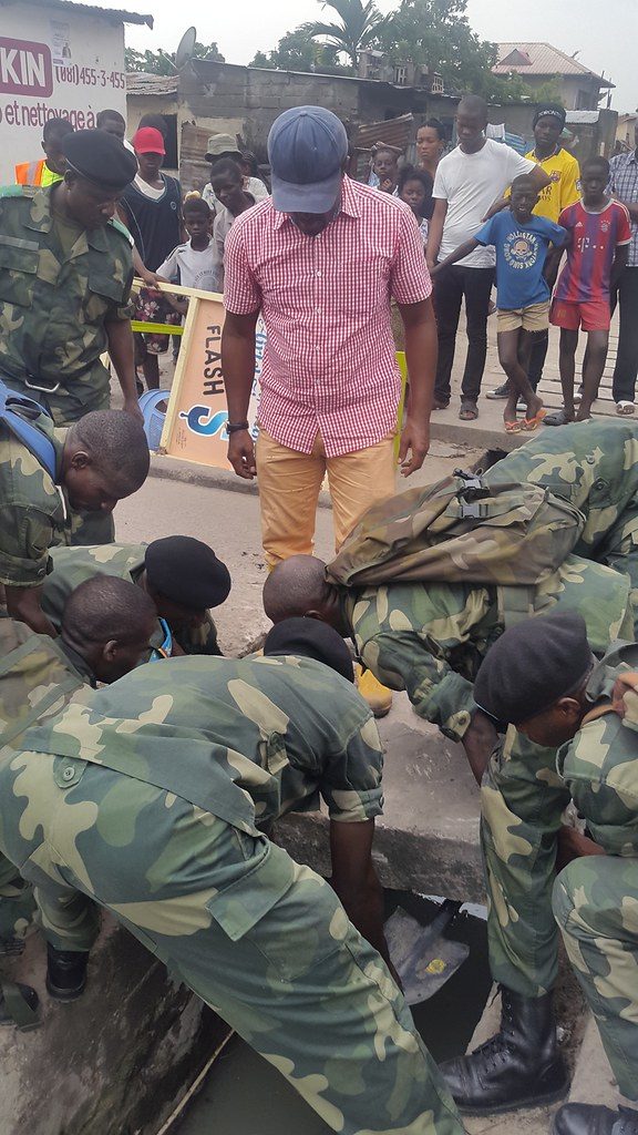 Te Litho Tenge Didier — Salongo du 11 mai 2016 (Assainissement)