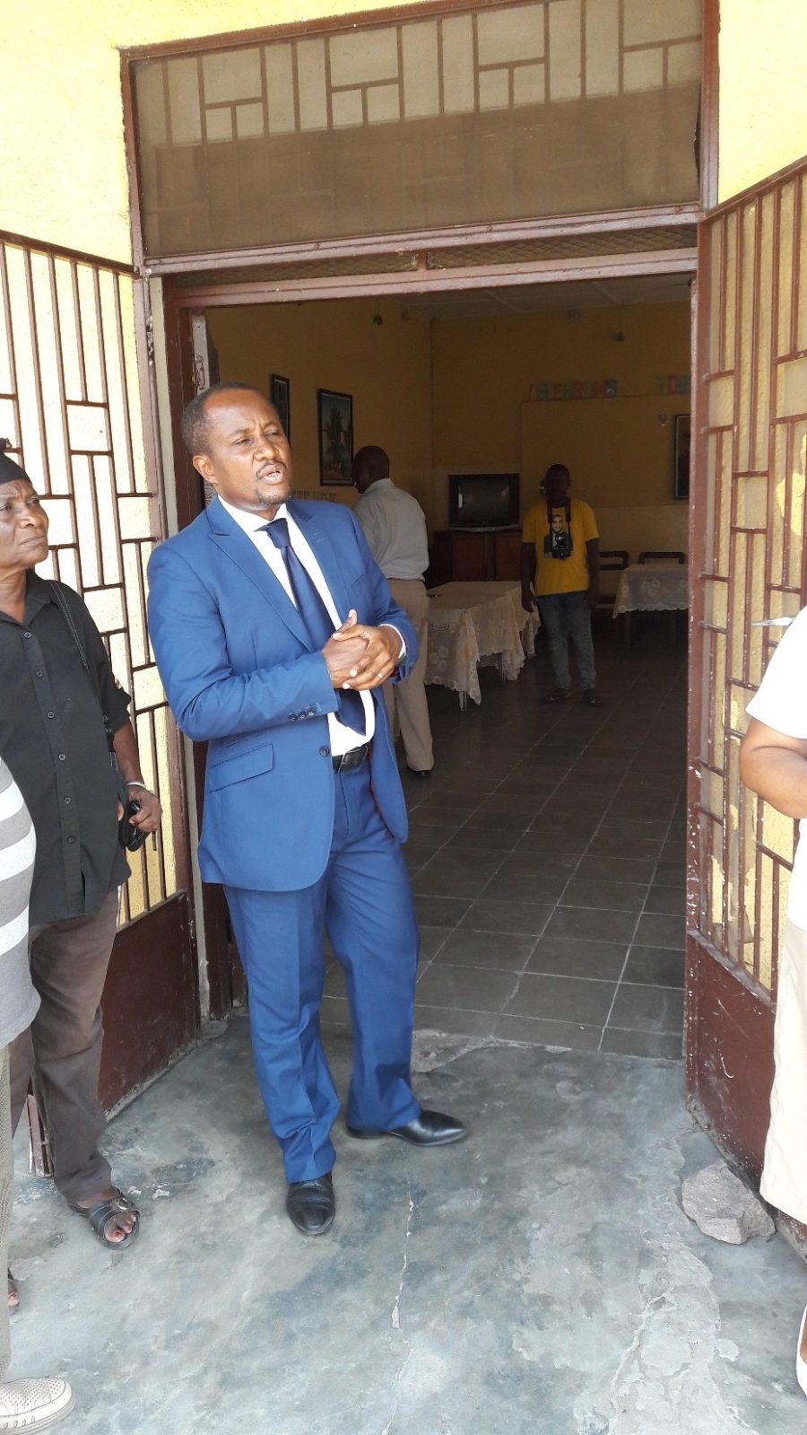 Te Litho Tenge Didier — Social don a larmee du salut au home des vieillards (Action sociale)