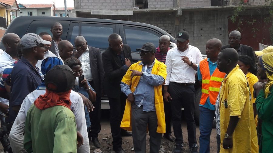 Te Litho Tenge Didier — Visite de S.E.M. Le Gouverneur a kintambo au niveau des decharges 29 mai 2017 (Kintambo)