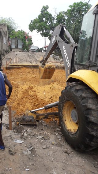 Te Litho Tenge Didier — Travaux sur rue vers pont lunda bululu (Urbanisme)