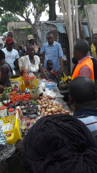 Te Litho Tenge Didier — Assainissement et communication au camp luka 18  avril 2017 (Assainissement)