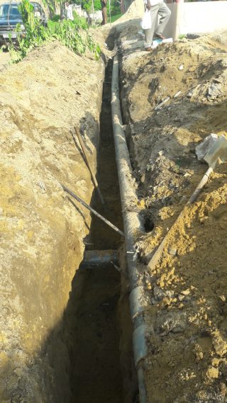 Te Litho Tenge Didier — Travaux   kintamb eau avril 2017 (Archives de terrain)
