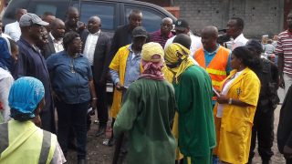 Te Litho Tenge Didier — Descente de SEM Le gouverneur a kintambo visitant les decharges 29 avril 2017 (Kintambo)