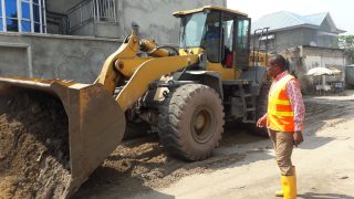 Te Litho Tenge Didier — Travaux sous le pont lunda bululu 19 mai 2017 (Urbanisme)