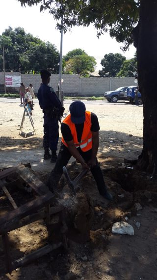 Te Litho Tenge Didier — Archives (Archives de terrain)